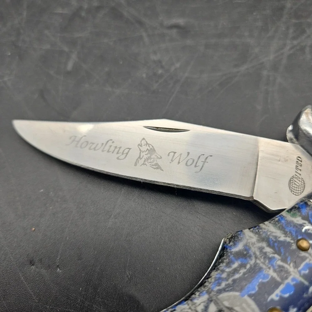 Vintage United Howling Wolf Knife Folding Pocket Wolf Moon Art